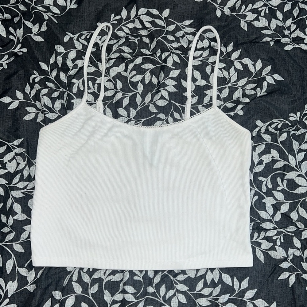 Tank Top Bundle Forever 21, Garage, etc - Picture 2 of 5
